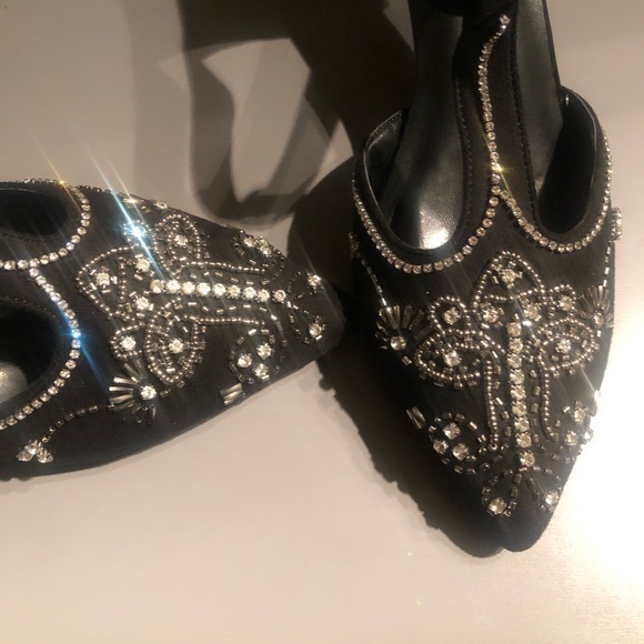 Ashro Classy Black Velvet Rhinestone T Strap Pumps Size 10 Medium - Picture 6 of 11